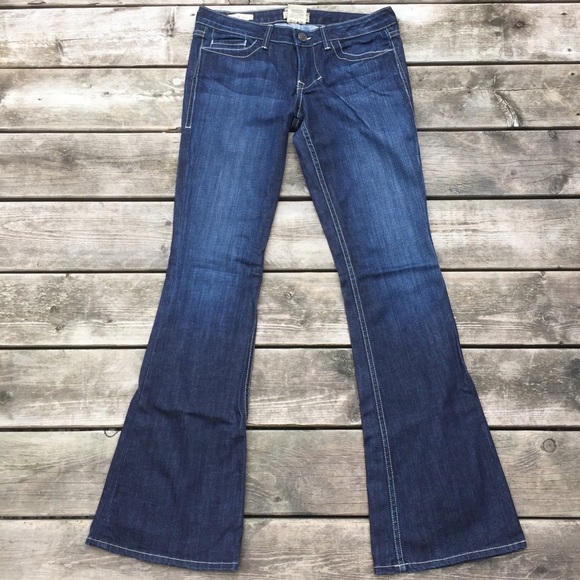 William Rast Belle flare jeans - Picture 2 of 11